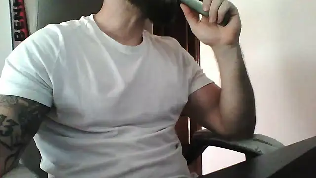 yourfantasy777 online show from July 2, 6:03 pm