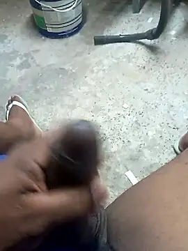 preto3561 online show from January 14, 4:44 pm