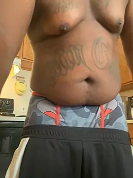 Snapshot of girlwatt chatting on September 30, 10:35 pm girlwatt online show from September 30, 10:35 pm