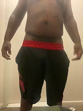 Snapshot of girlwatt chatting on October 17, 1:09 am girlwatt online show from October 17, 1:09 am