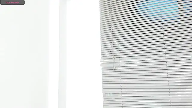 Little liam online show from December 3, 9:32 pm