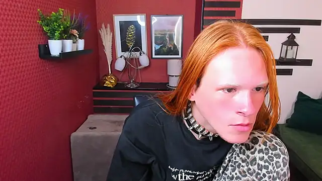 ChloeValentinee online show from September 25, 12:04 pm