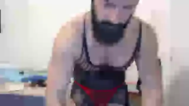 muscoloporco online show from November 13, 6:45 pm