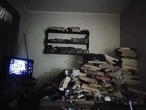 Danielle57  online show from December 21, 1:41 pm