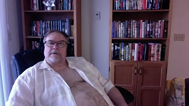 Vinyl22xh online show from April 5, 11:56 pm