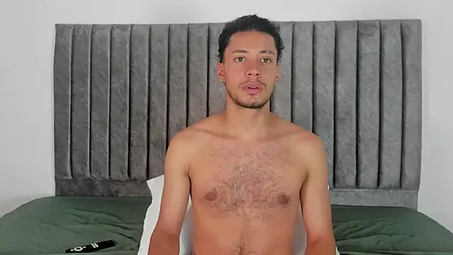 aroncooper1 online show from October 7, 1:37 pm