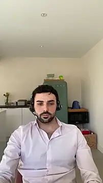 eauminerale online show from March 2, 10:11 am