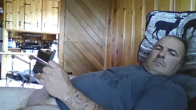 Snapshot of dan691000 chatting on October 8, 5:06 pm dan691000 online show from October 8, 5:06 pm