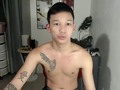 Snapshot of asianmonstercock05 chatting on October 26, 6:59 am asianmonstercock05 online show from October 26, 6:59 am