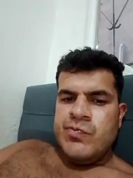 kadiirsekercii online show from August 3, 3:27 am