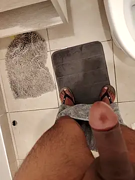 Snapshot of Gigolo31per31 chatting on October 10, 1:16 pm Gigolo31per31 online show from October 10, 1:16 pm