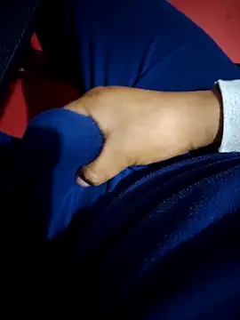 Snapshot of Gigolo31per31 chatting on September 25, 2:21 am Gigolo31per31 online show from September 25, 2:21 am