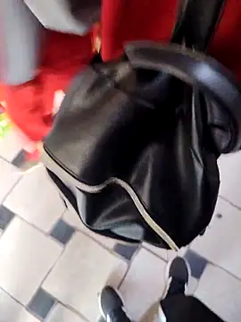 Snapshot of Gigolo31per31 chatting on October 28, 12:40 pm Gigolo31per31 online show from October 28, 12:40 pm