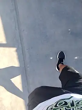 Snapshot of Gigolo31per31 chatting on October 24, 8:32 pm Gigolo31per31 online show from October 24, 8:32 pm