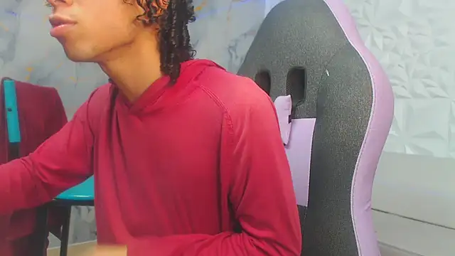 xion ez online show from February 9, 8:35 pm