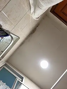 Bryan 1111 online show from December 5, 9:38 am