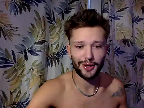 Snapshot of babykriss chatting on October 14, 11:50 am babykriss online show from October 14, 11:50 am