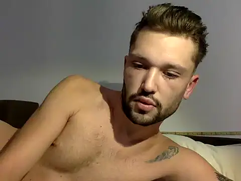 Snapshot of babykriss chatting on October 3, 2:22 pm babykriss online show from October 3, 2:22 pm