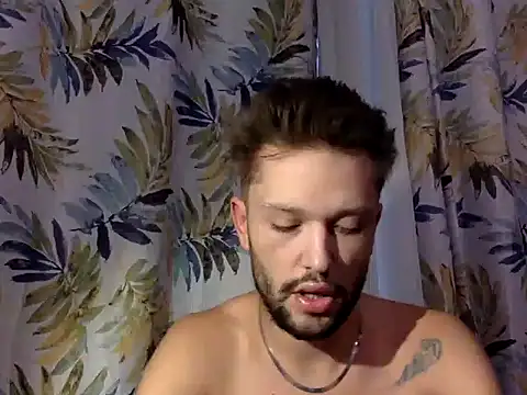 Snapshot of babykriss chatting on October 16, 1:41 pm babykriss online show from October 16, 1:41 pm