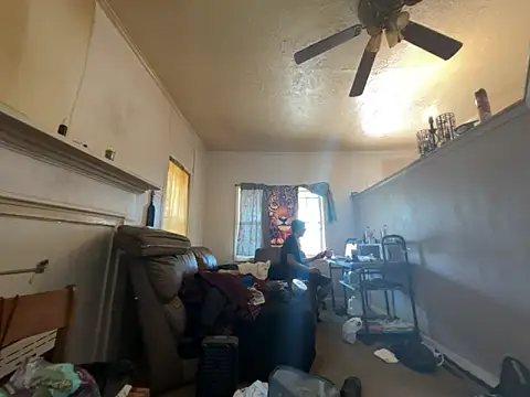 ThrowedWorldWide online show from March 6, 8:06 pm