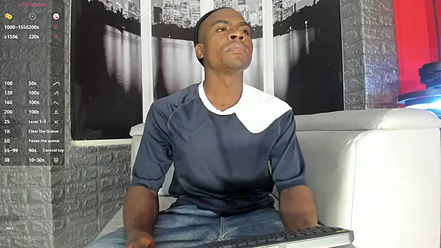 Snapshot of george_lance chatting on October 29, 3:20 am george lance online show from October 29, 3:20 am