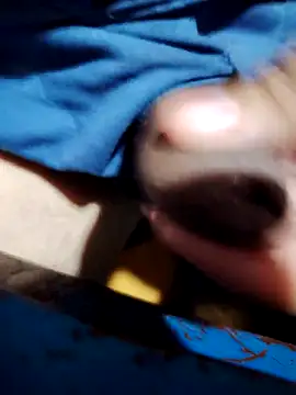 Snapshot of Sir_clouden chatting on October 2, 1:42 am Sir clouden online show from October 2, 1:42 am