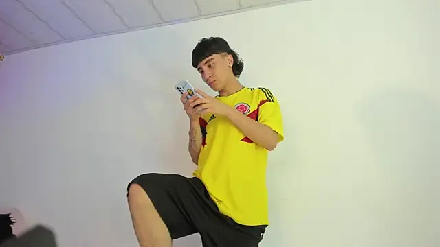 XaanderGrey online show from November 9, 7:51 pm