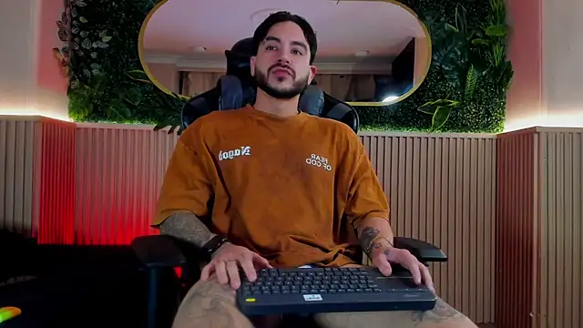 Dante Dimarco online show from December 16, 11:12 pm