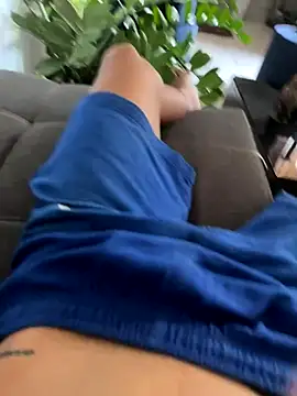 MCLZK online show from November 18, 6:00 pm