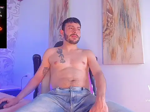 VynnyBlacke  online show from February 8, 4:29 am