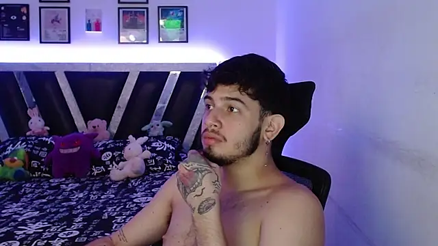 Sebasxxl12 online show from October 1, 8:46 pm