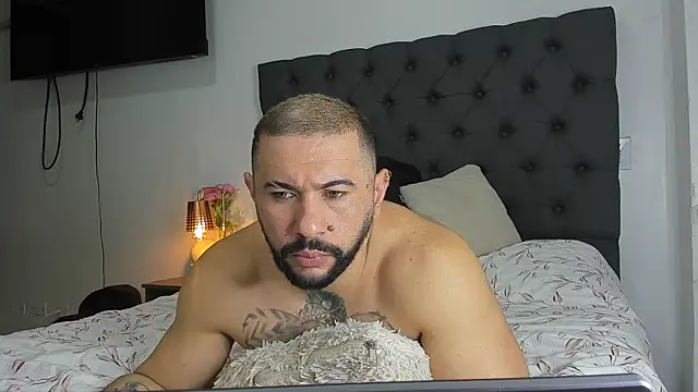 isaac franko online show from November 25, 10:45 pm