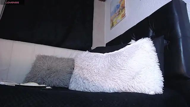 Samuel Zeuv  online show from March 19, 1:31 am