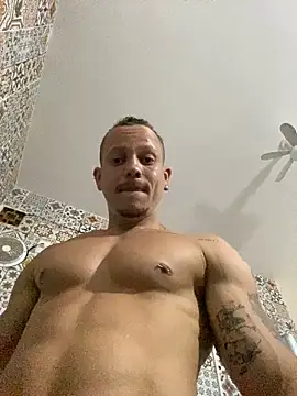 Snapshot of EntregadorDePau chatting on October 2, 5:50 pm EntregadorDePau online show from October 2, 5:50 pm