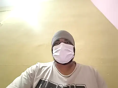 mallu boy 23 online show from February 14, 10:27 pm