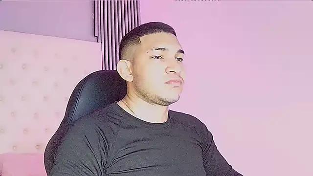 Snapshot of venedic_bull chatting on October 15, 8:16 pm venedic bull online show from October 15, 8:16 pm