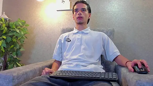 Axelwiliams online show from January 15, 11:47 am