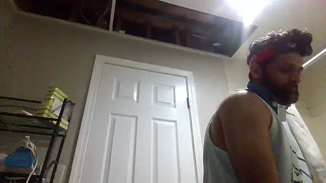 StroknGoon69 online show from April 15, 3:50 am