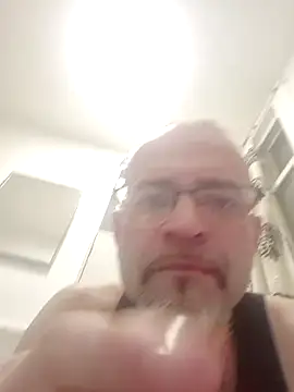 Curious9884 online show from April 9, 8:09 am