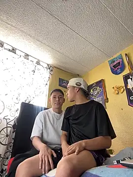 lyan t2 online show from October 2, 7:29 pm