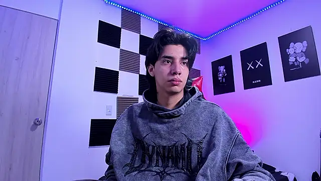 jeycobb online show from February 14, 11:38 am