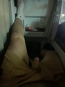 Snapshot of Zynzel chatting on October 15, 11:07 am Zynzel online show from October 15, 11:07 am