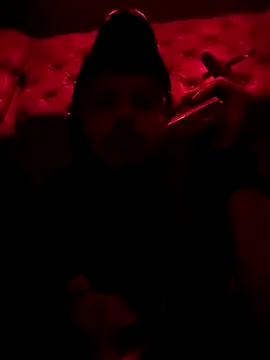 Snapshot of MK_SDZ chatting on October 12, 1:32 am MK SDZ online show from October 12, 1:32 am
