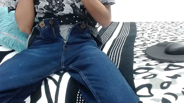 sexyboys cutex18 online show from November 19, 9:25 pm