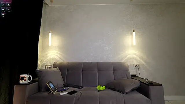69littlebig69 online show from July 13, 4:42 pm