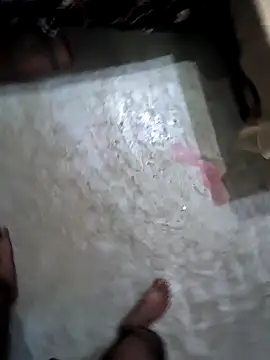 Bull For Cuckold Realmeet online show from April 19, 6:10 pm