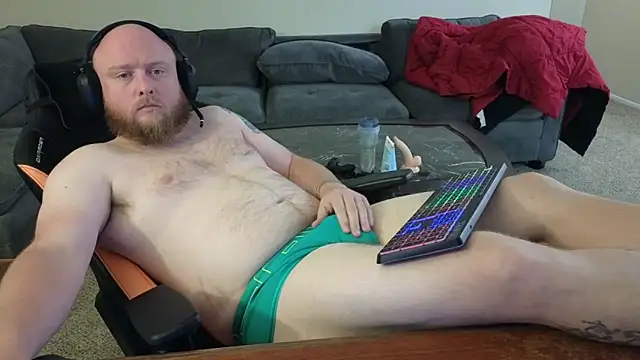 theballboy1 online show from October 28, 2:58 am