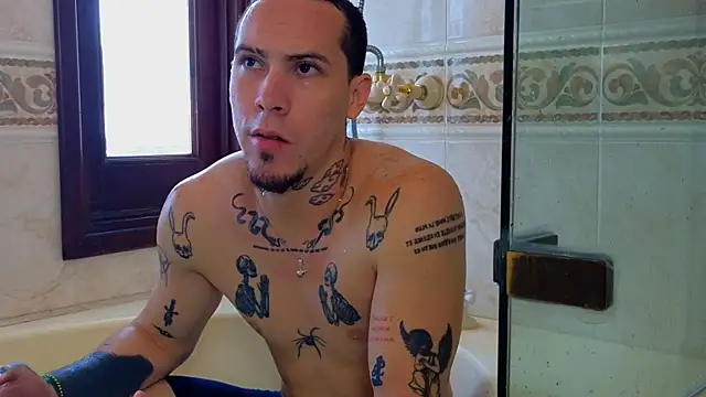 JacobRhude  online show from October 15, 8:27 pm