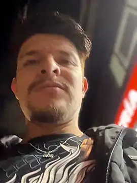 Snapshot of Nick_Juniorr chatting on October 23, 1:09 am Nick Juniorr online show from October 23, 1:09 am