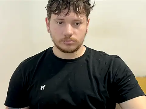 Skol 100802 online show from April 16, 9:39 pm